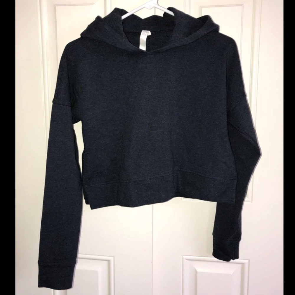 Lululemon cropped sweatshirt